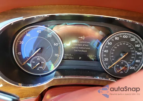 2018 Bentley Bentayga z USA, uszkodzony, nr VIN SJAAC2ZV7JC019555